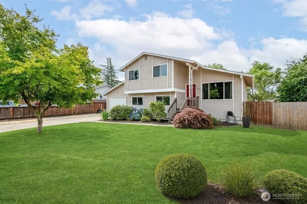 30031 45th Place S Auburn, WA 98001