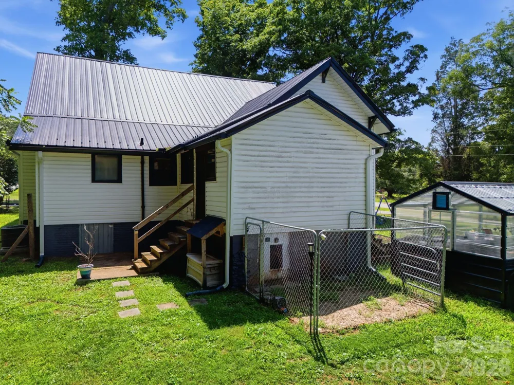 1953 NC Hwy 47 Highway Lexington, NC 27292