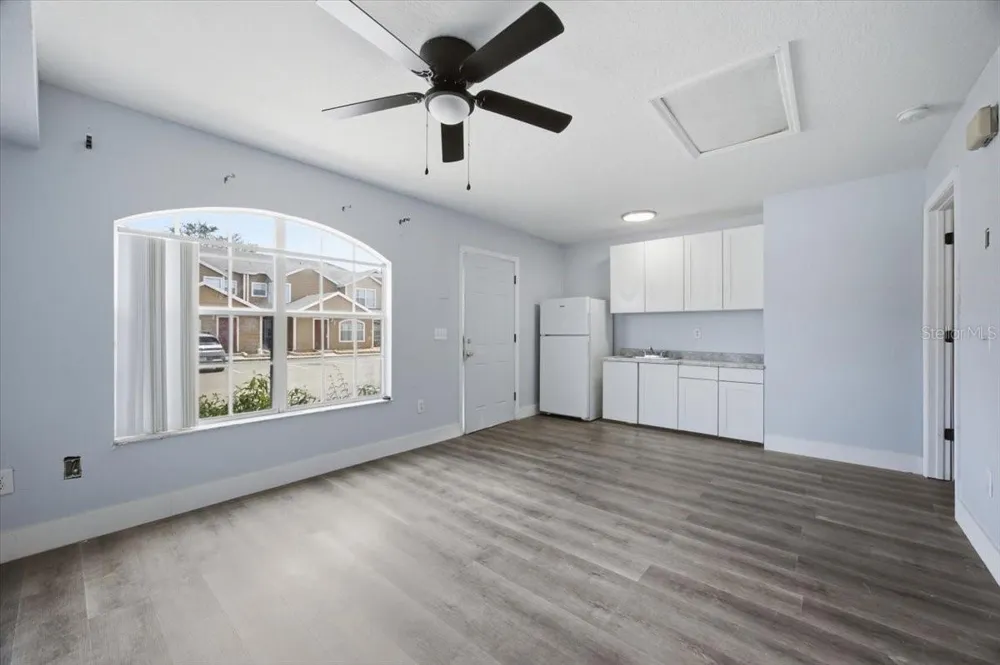 713 WASHINGTON PALM LOOP #Front Unit Davenport, FL 33897