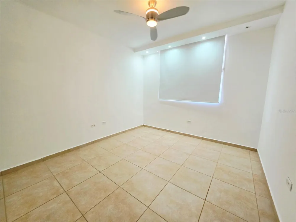 1 CALLE JARDIN Gurabo, PR 00778