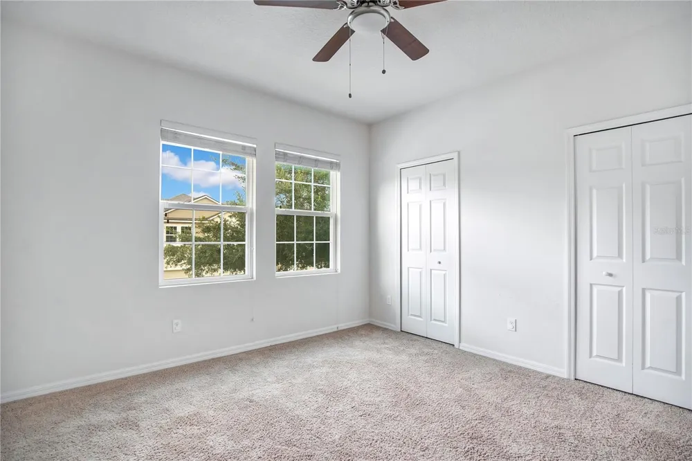 196 WINDFLOWER WAY Oviedo, FL 32765
