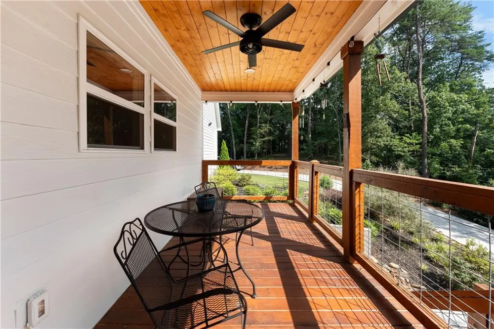 220 Long Road Rydal, GA 30171