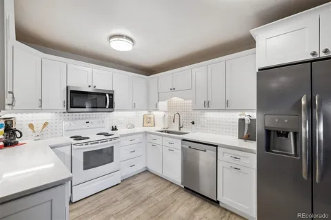 655 S Alton Way #7D