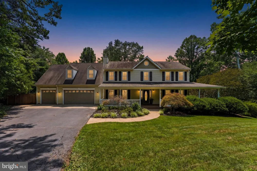 7154 CHESTERFIELD Warrenton, VA 20187