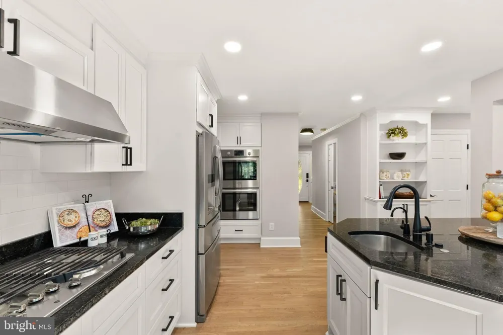 7154 CHESTERFIELD Warrenton, VA 20187