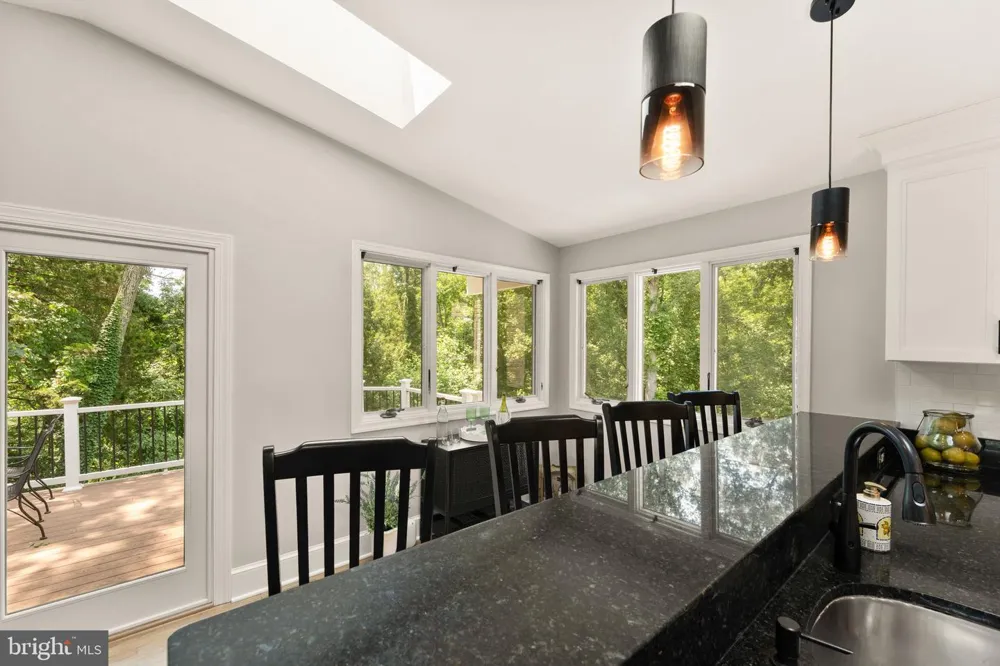 7154 CHESTERFIELD Warrenton, VA 20187