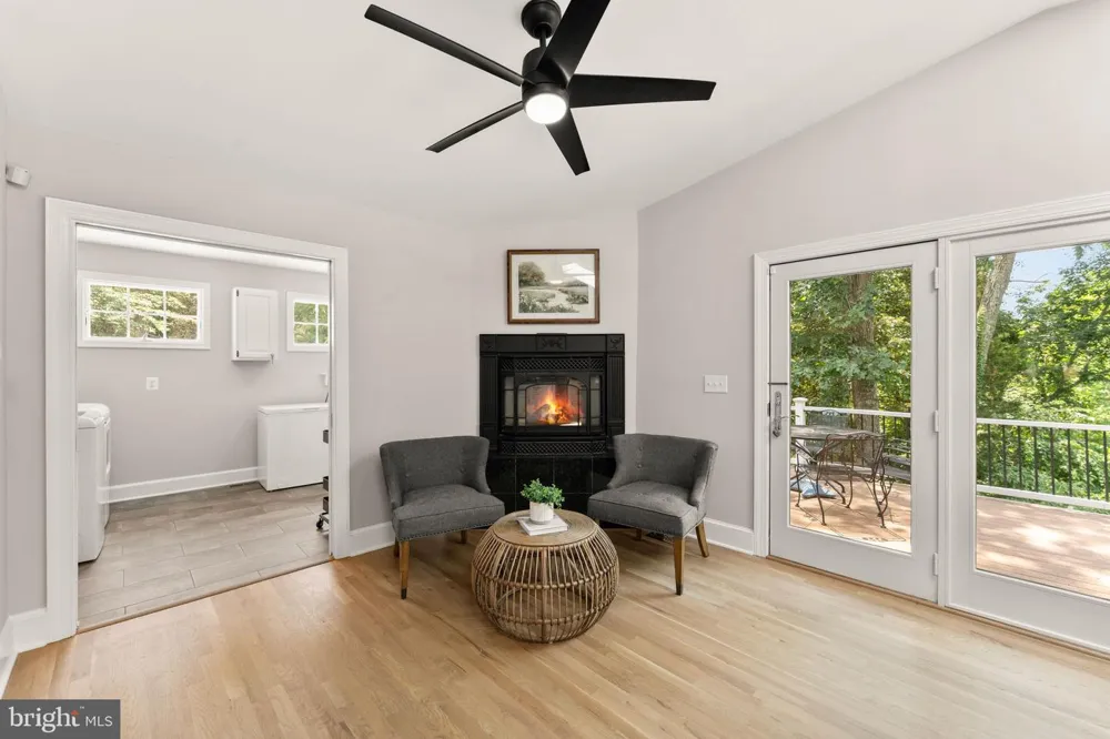 7154 CHESTERFIELD Warrenton, VA 20187