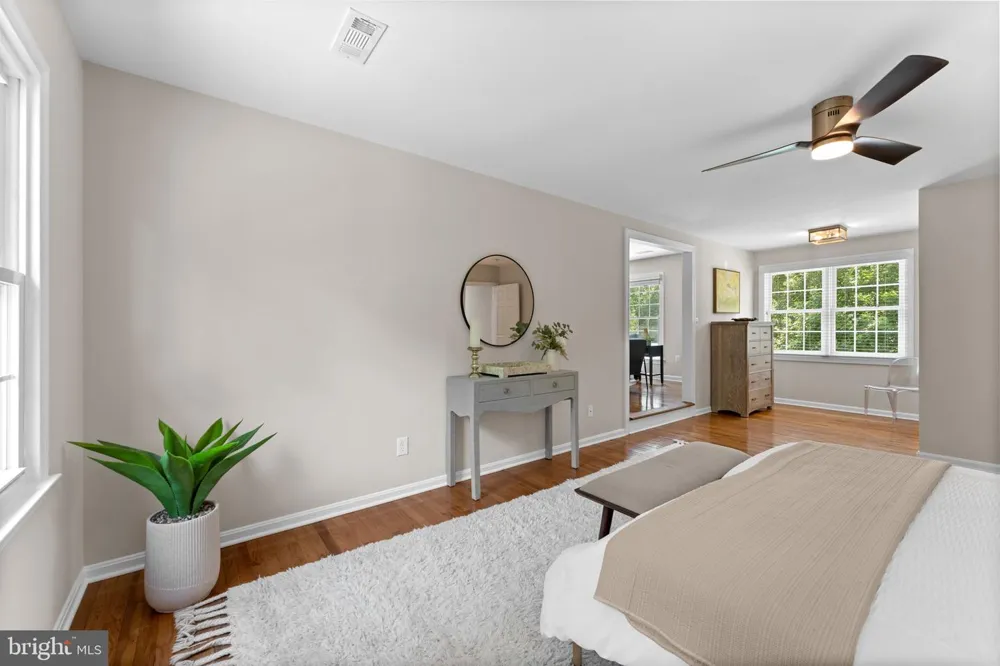 7154 CHESTERFIELD Warrenton, VA 20187