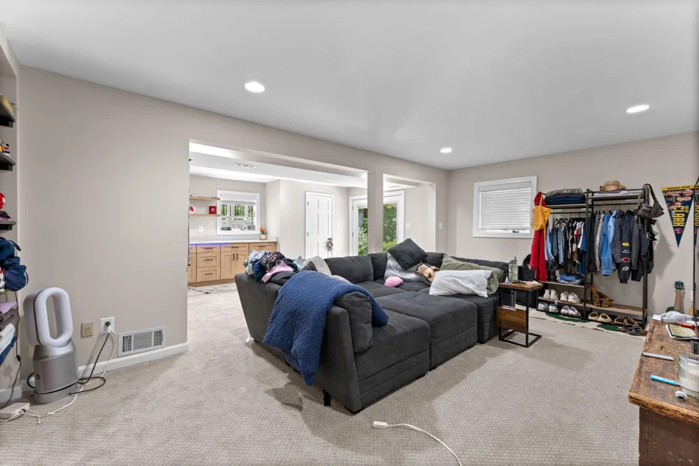 7154 CHESTERFIELD Warrenton, VA 20187