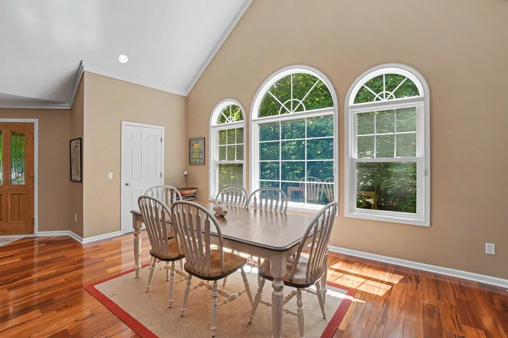 3334 Clearview Lane Saugatuck, MI 49453
