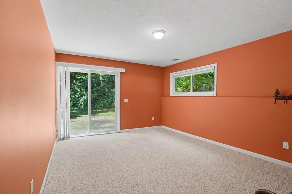 3334 Clearview Lane Saugatuck, MI 49453