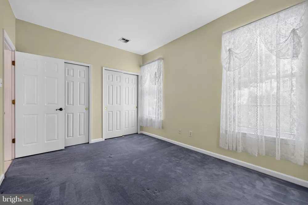 2105 WHITE FOX WAY Glen Mills, PA 19342