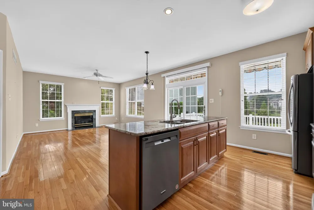 2105 WHITE FOX WAY Glen Mills, PA 19342