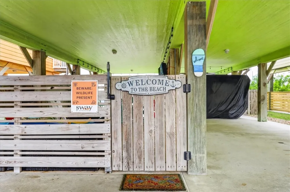 1698 Fishermans Cove Port Aransas, TX 78373