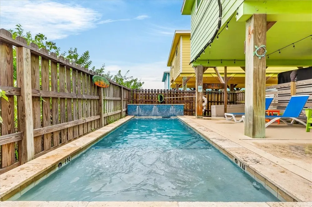 1698 Fishermans Cove Port Aransas, TX 78373