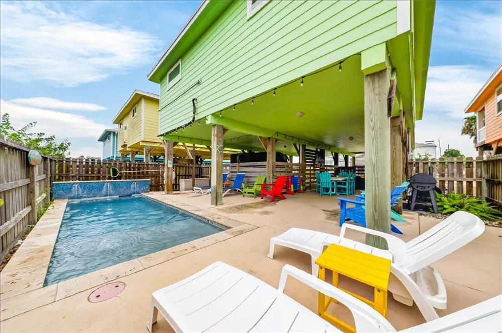 1698 Fishermans Cove Port Aransas, TX 78373
