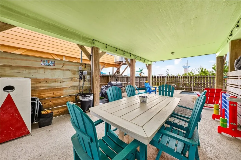 1698 Fishermans Cove Port Aransas, TX 78373