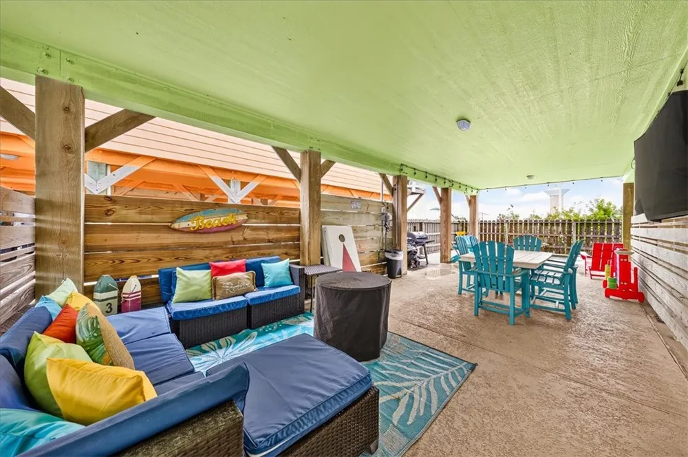 1698 Fishermans Cove Port Aransas, TX 78373