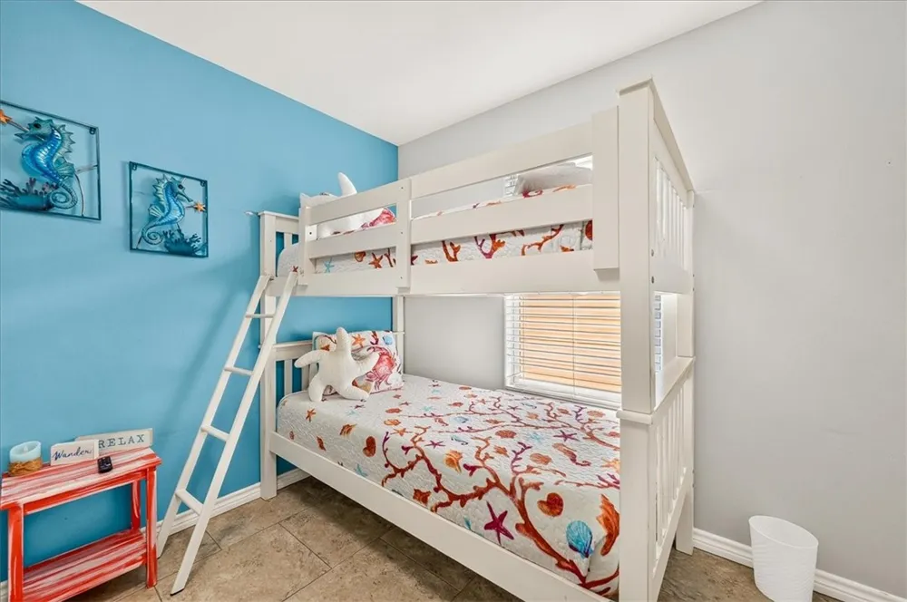 1698 Fishermans Cove Port Aransas, TX 78373