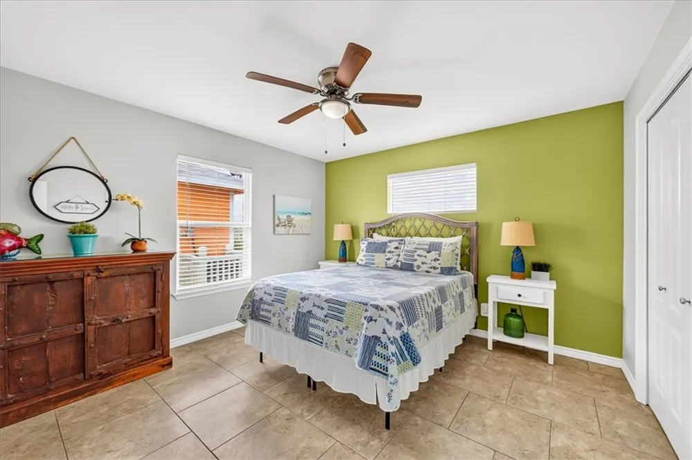 1698 Fishermans Cove Port Aransas, TX 78373