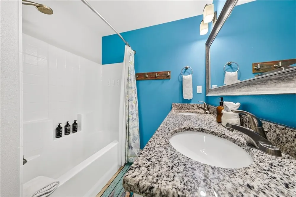 1698 Fishermans Cove Port Aransas, TX 78373