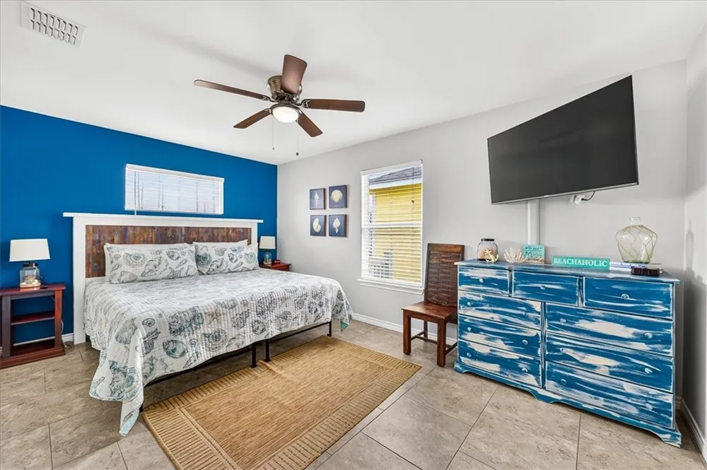 1698 Fishermans Cove Port Aransas, TX 78373