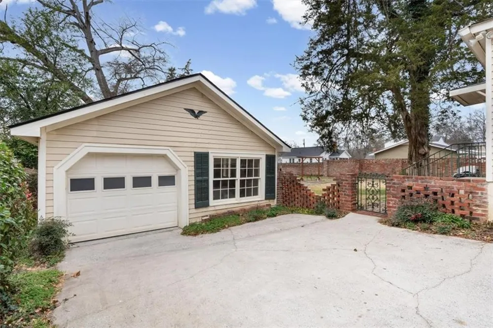 311 College Street Cedartown, GA 30125