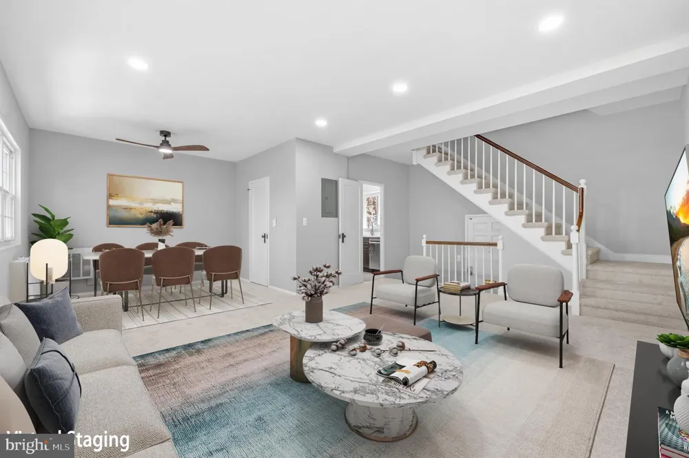 3721 LYONS LANE Alexandria, VA 22302