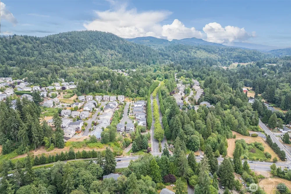 8816 140th Avenue SE Newcastle, WA 98059