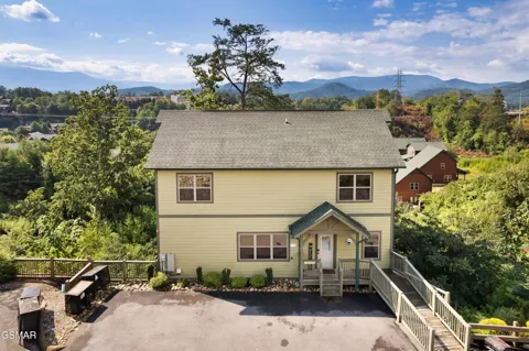1129 Cove Falls Way