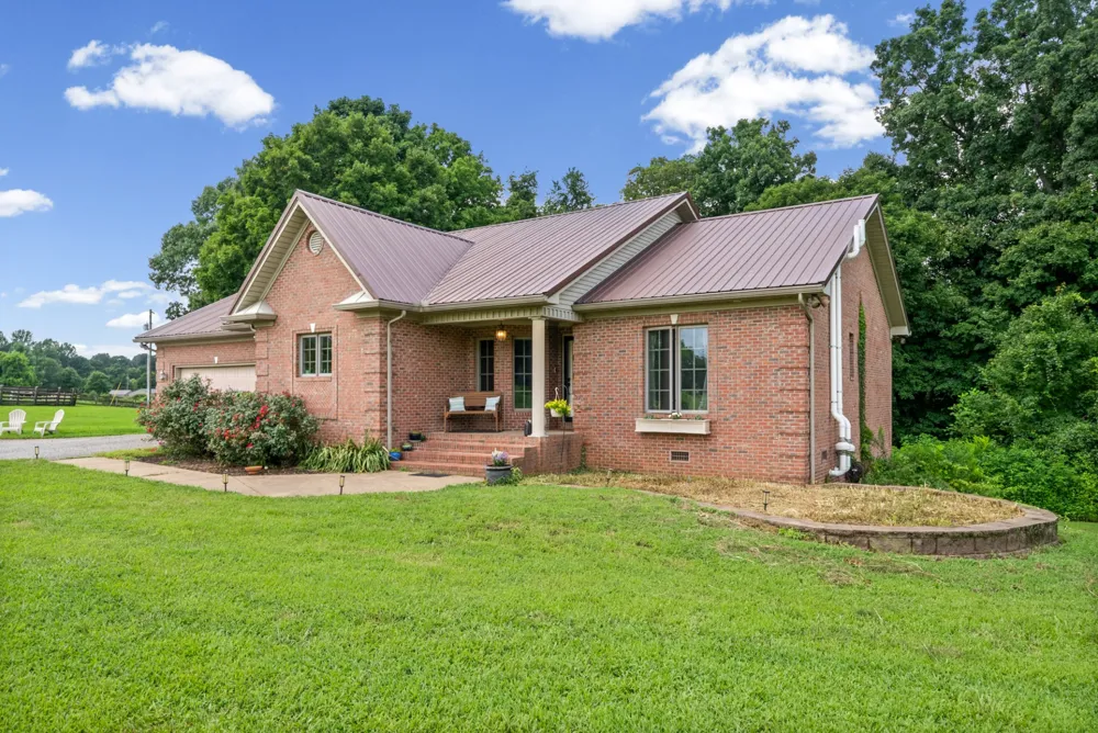 3055 Quisenberry Ln Hopkinsville, KY 42240
