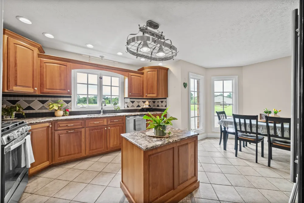 3055 Quisenberry Ln Hopkinsville, KY 42240