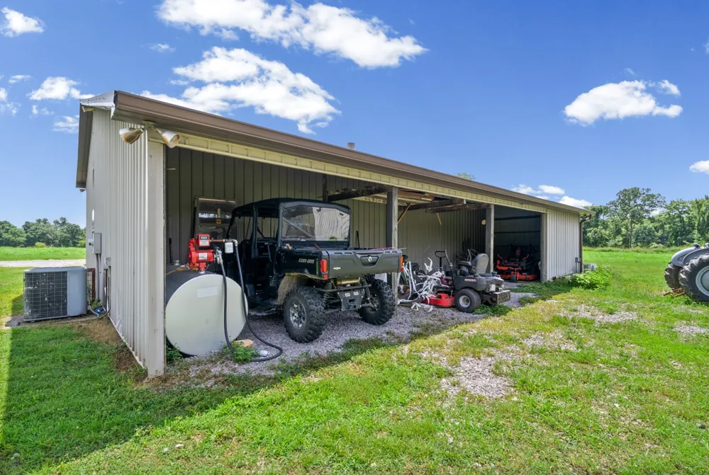 3055 Quisenberry Ln Hopkinsville, KY 42240
