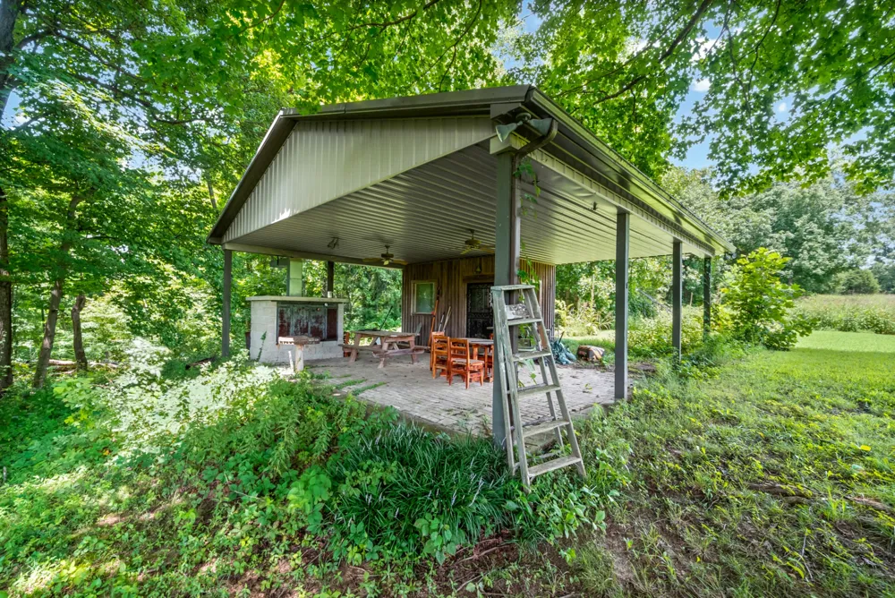 3055 Quisenberry Ln Hopkinsville, KY 42240