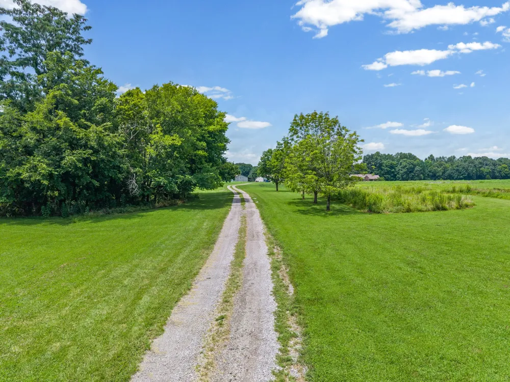 3055 Quisenberry Ln Hopkinsville, KY 42240
