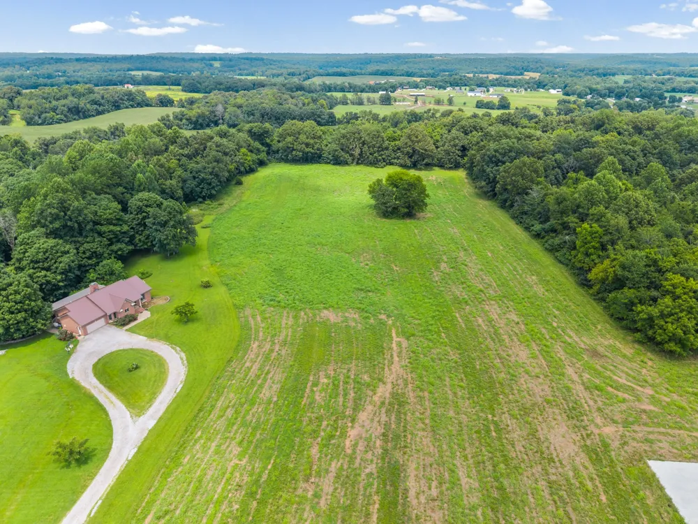 3055 Quisenberry Ln Hopkinsville, KY 42240