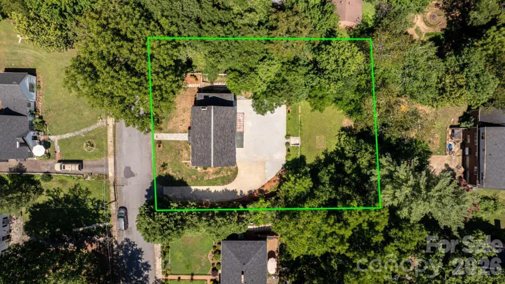 1407 Mimosa Lane NW Lenoir, NC 28645