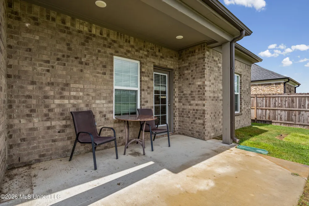 9073 S Lakeside Circle Walls, MS 38680