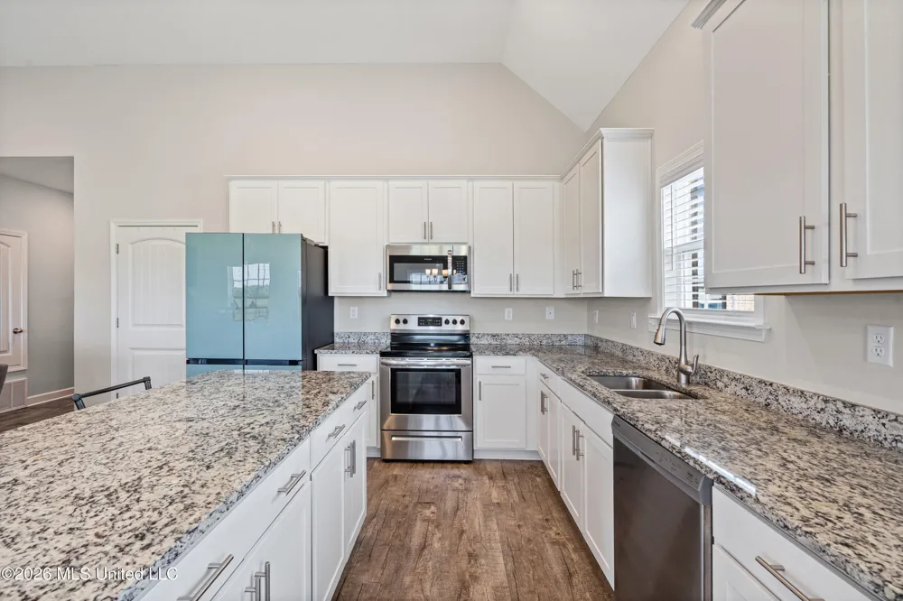 9073 S Lakeside Circle Walls, MS 38680