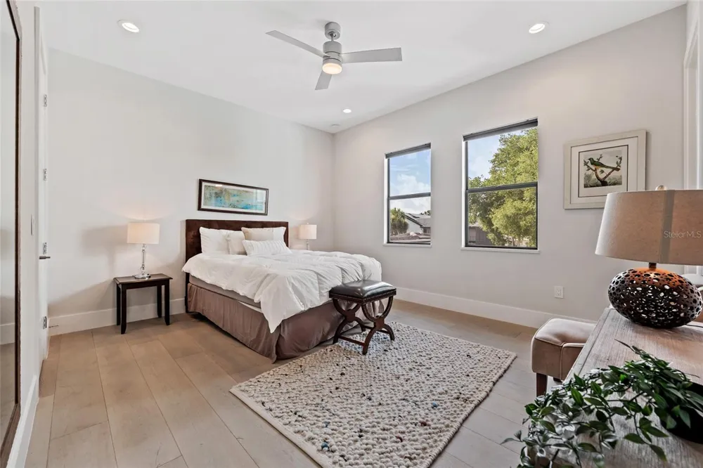 6159 HARBOUR TOWN COURT Orlando, FL 32819
