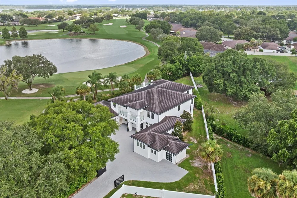 6159 HARBOUR TOWN COURT Orlando, FL 32819