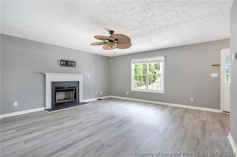 120 Kristin Avenue Spring Lake, NC 28390