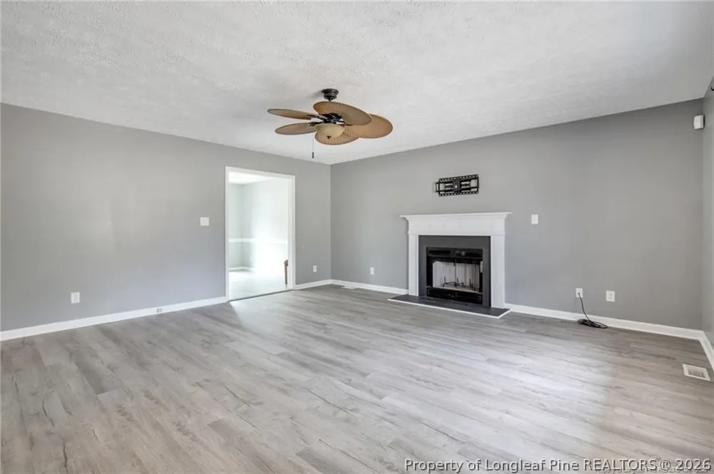 120 Kristin Avenue Spring Lake, NC 28390