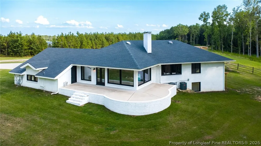 820 Saint Pauls Drive Raeford, NC 28376