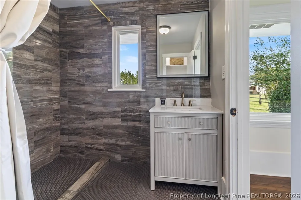 820 Saint Pauls Drive Raeford, NC 28376