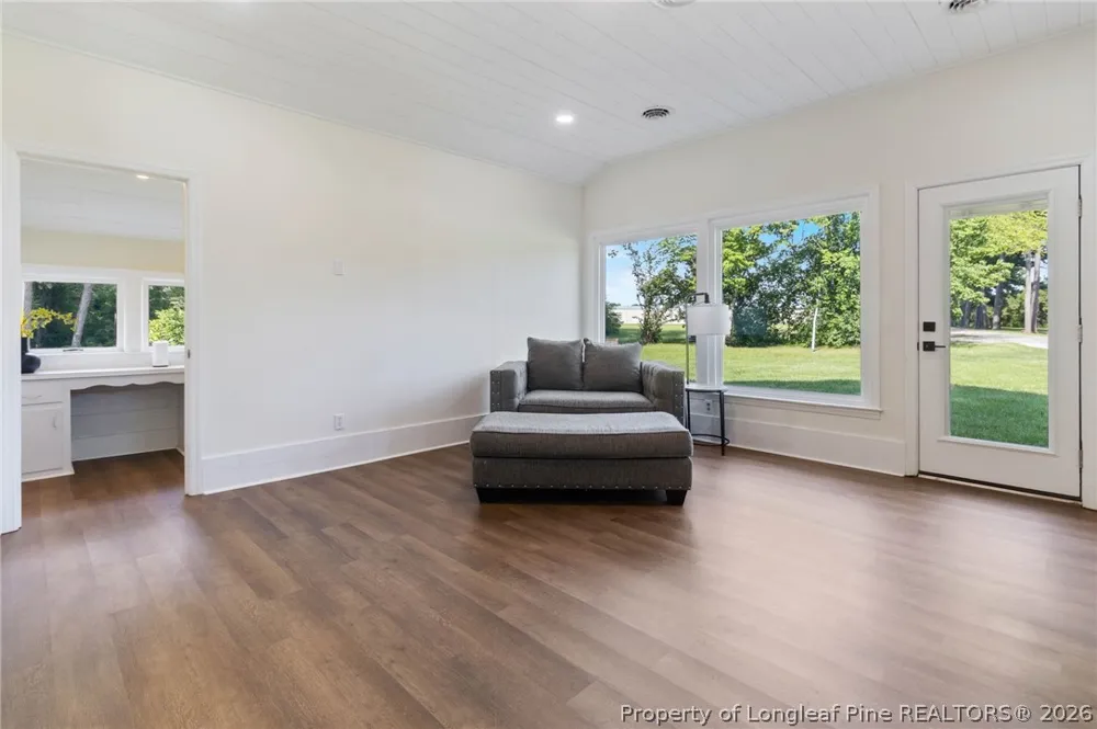 820 Saint Pauls Drive Raeford, NC 28376