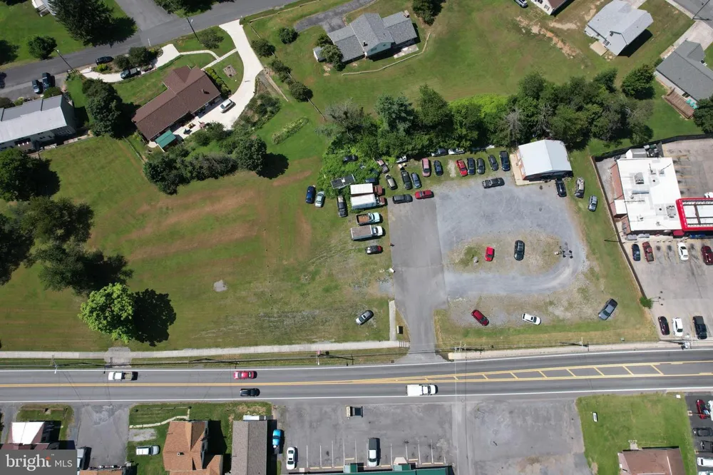 421 KEYSER AVENUE Petersburg, WV 26847