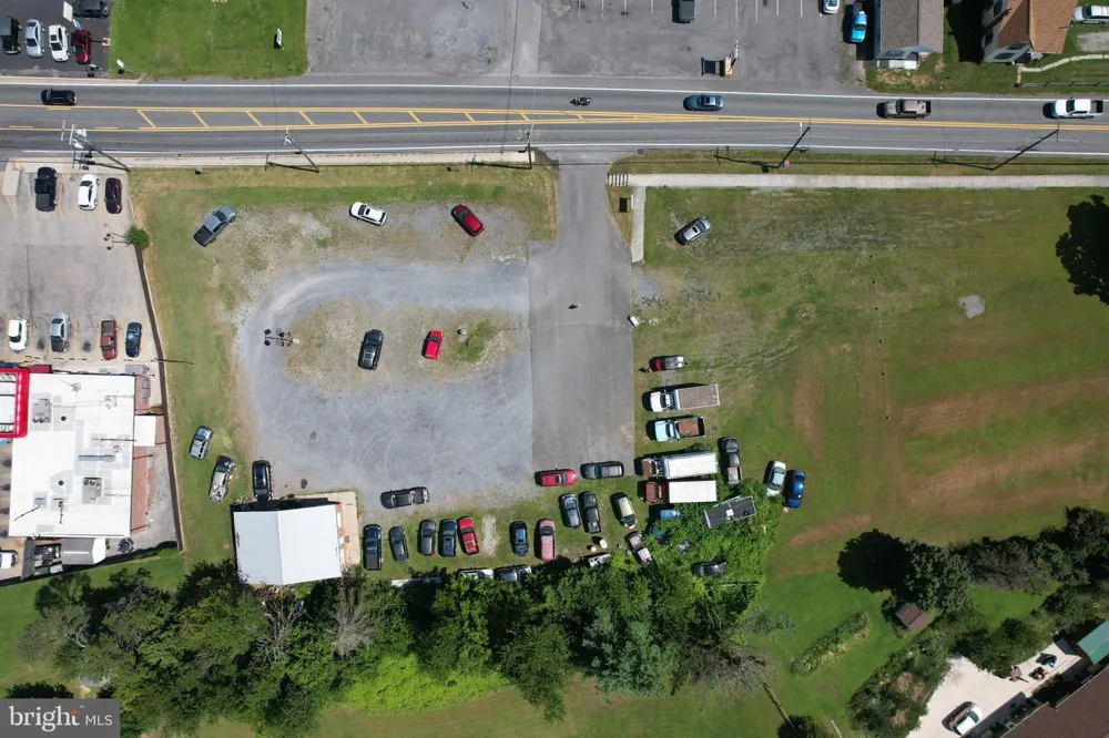 421 KEYSER AVENUE Petersburg, WV 26847