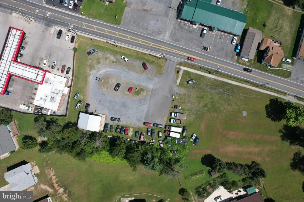 421 KEYSER AVENUE Petersburg, WV 26847