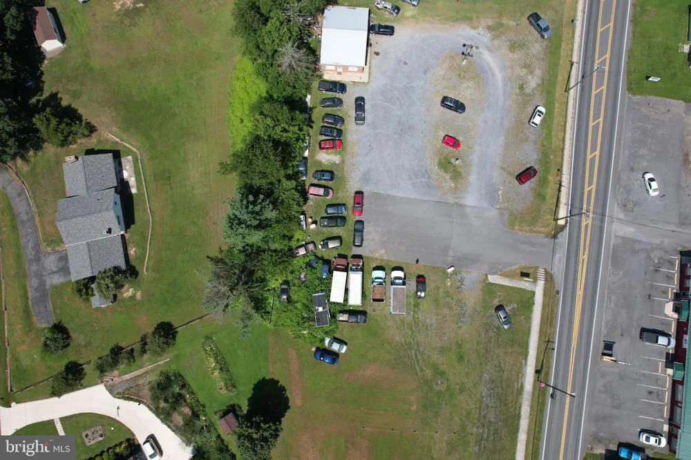 421 KEYSER AVENUE Petersburg, WV 26847